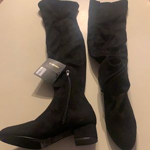 Forever 21 Black Faux Suede Knee High Boots New with Tag.